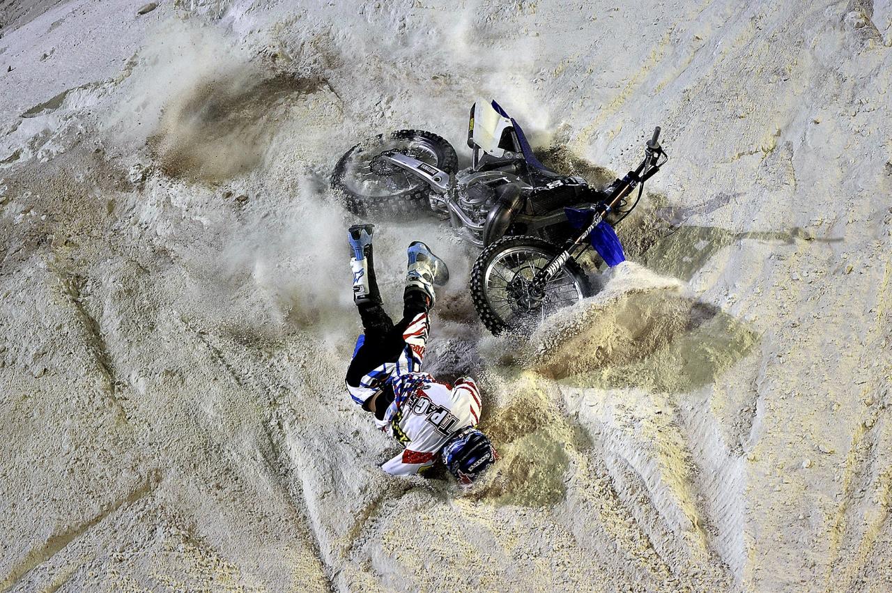 How Motocross Riders Don'T Die All The Time | Wired